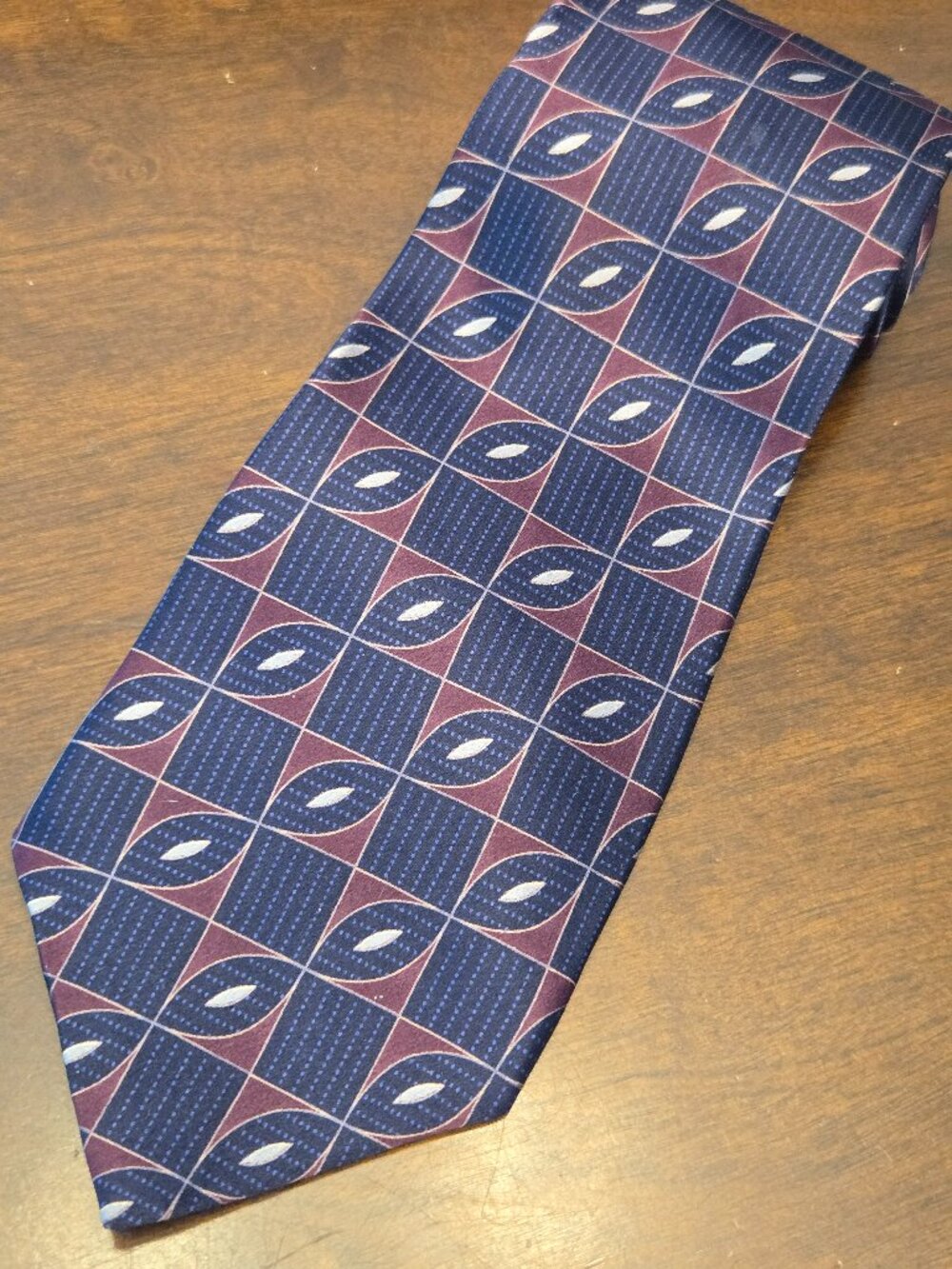 Tom James Silk Tie Standard Length